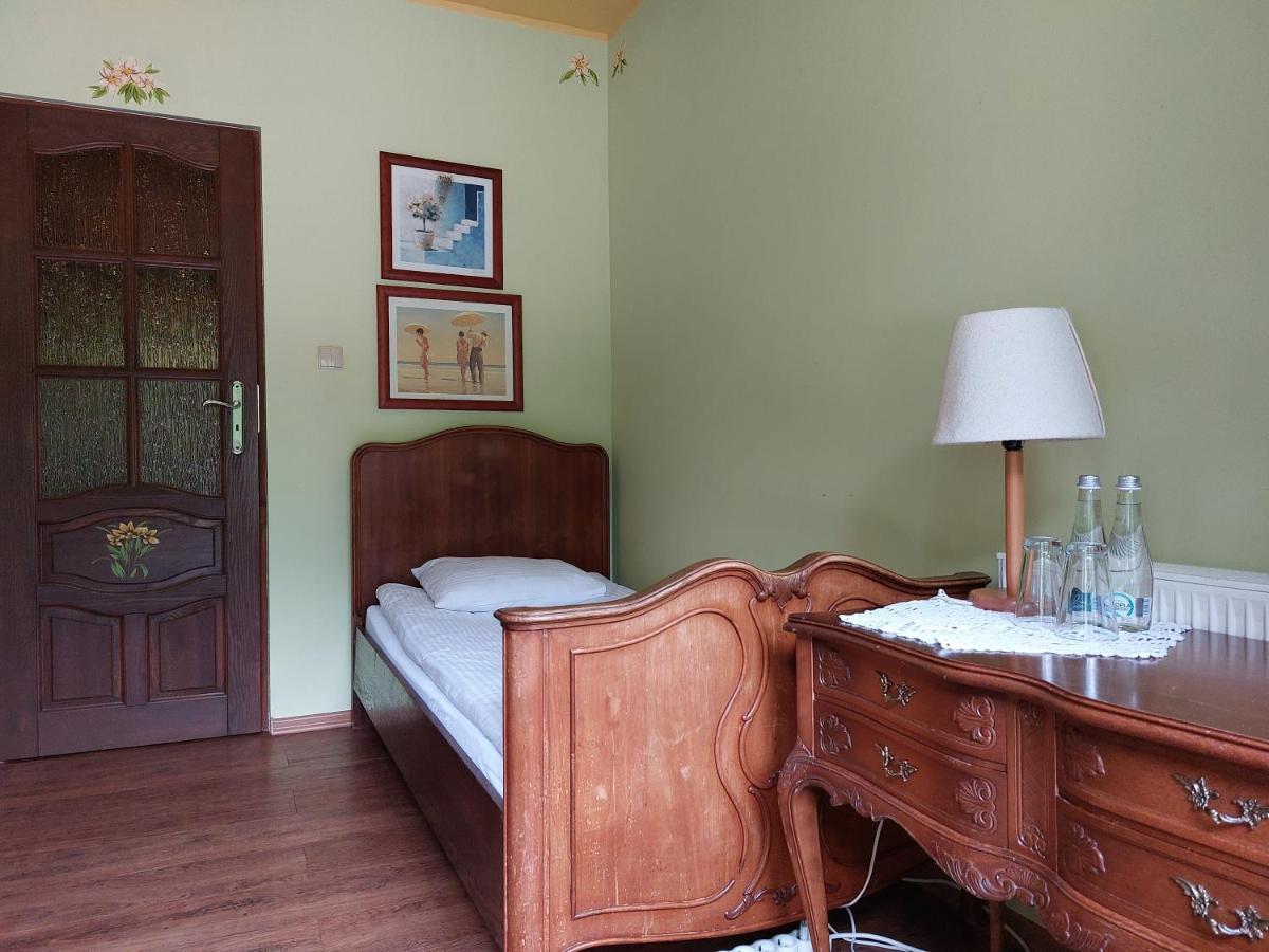 Villa Tamarynowa Osada - Kraina Udanego Wypoczynku Lowyn Exterior foto